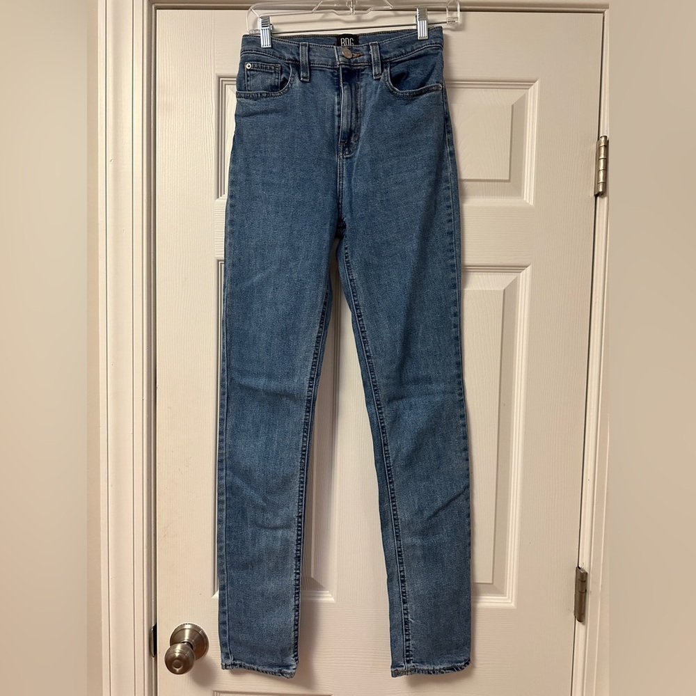 BDG Blue Jeans Hi Waist Girlfriend Style Waist 25
